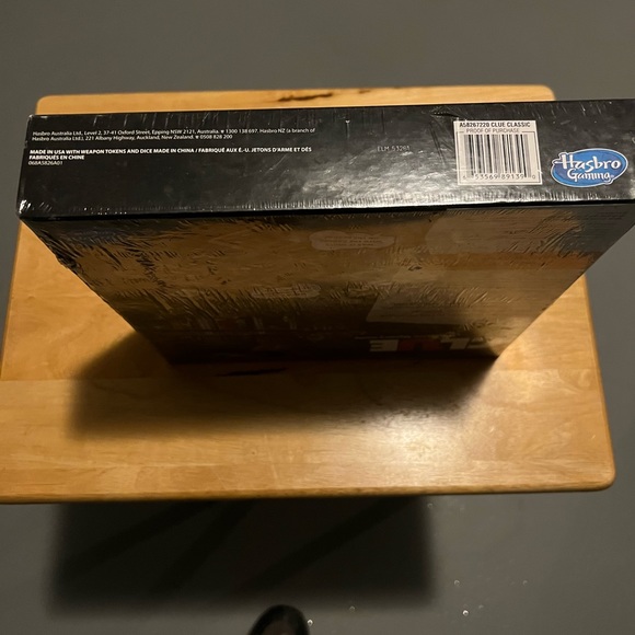 Hasbro Clue Murder Mystery Board Game New - Picture 3 of 5